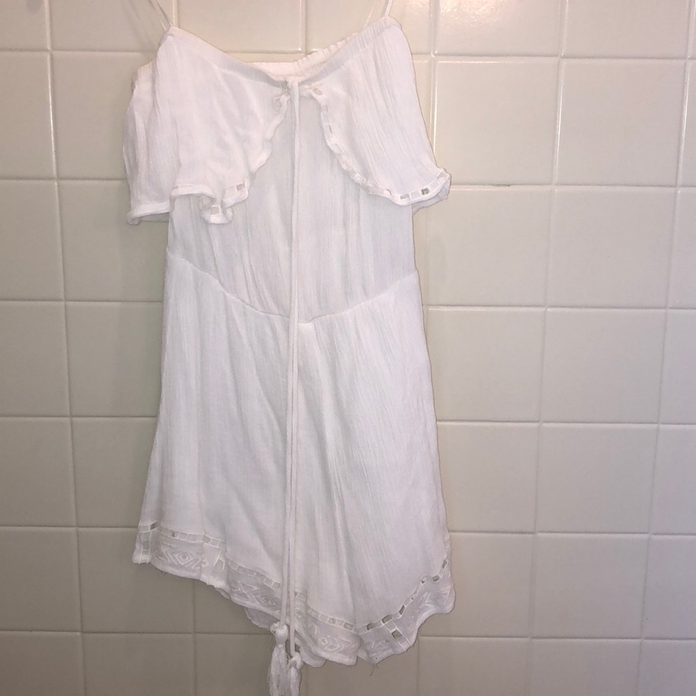 LUSH IVORY RUFFLE ROMPER - Picture 3 of 5